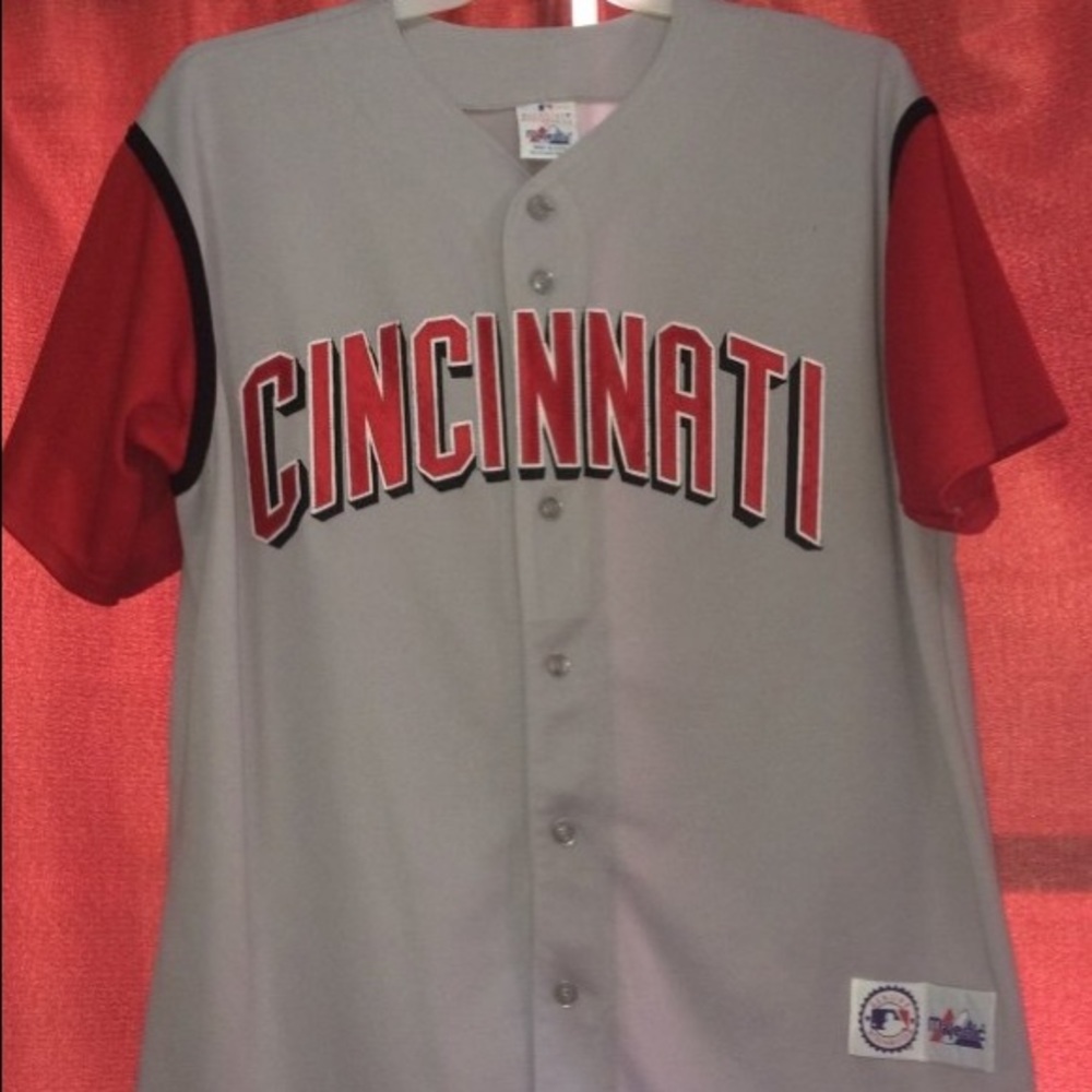 Cincinnati Reds Jersey